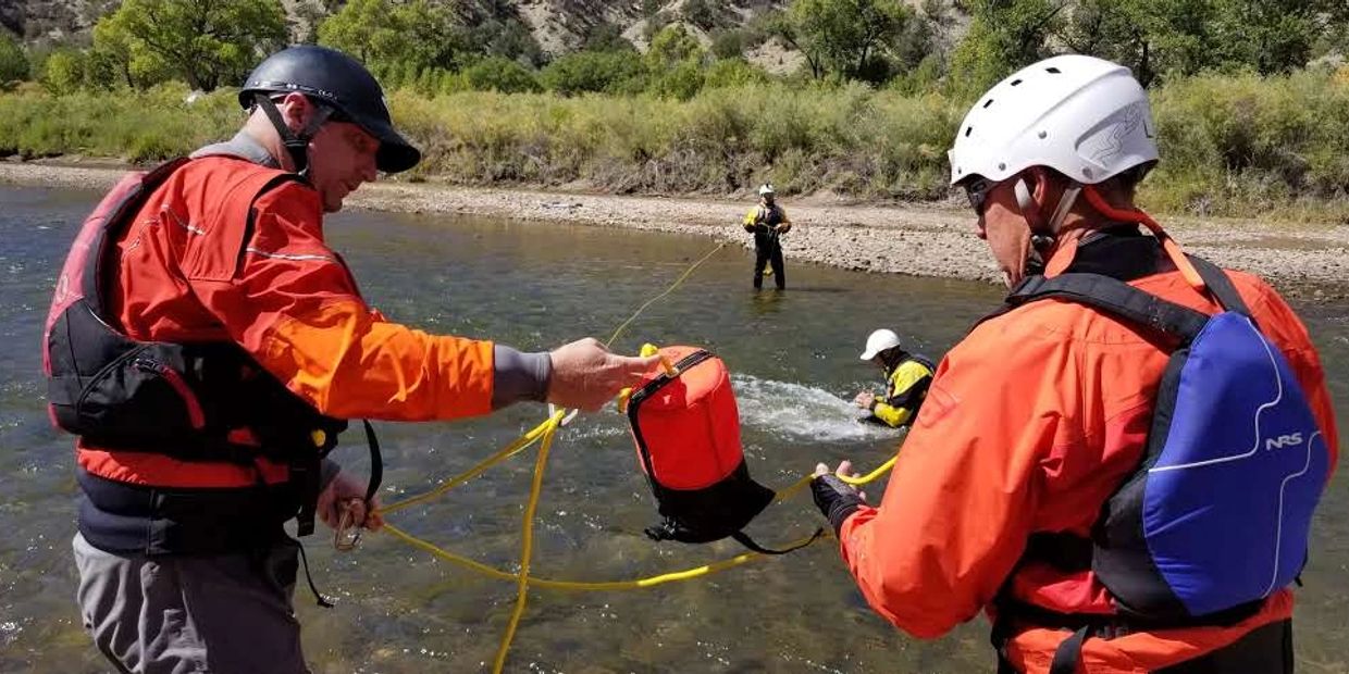 Throw Bag and Rope Rescues  For Whitewater and Swiftwater