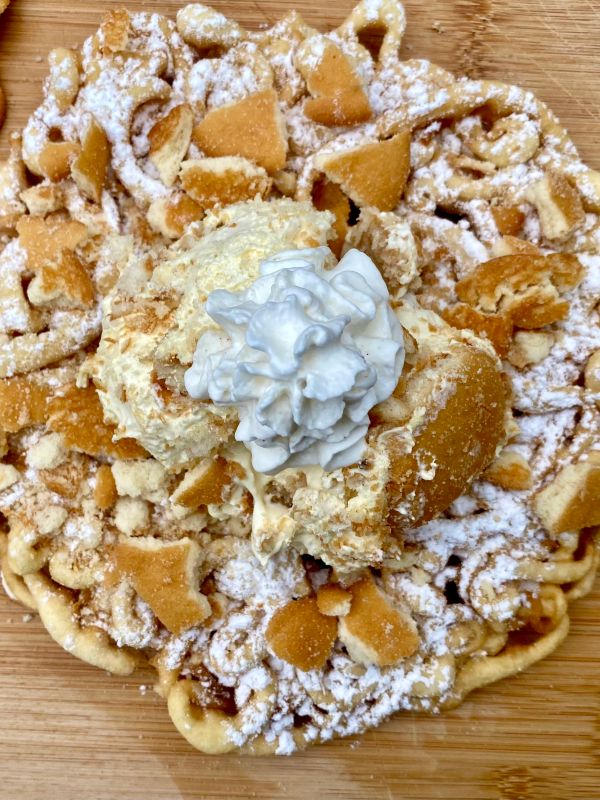 Making funnel cakes