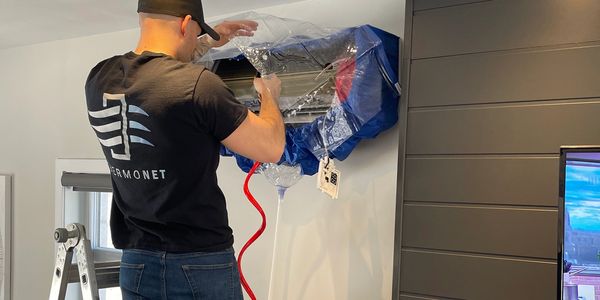 Nettoyage de la thermopompe par ThermoNet à Gatineau