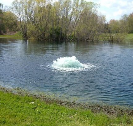 Overton Fisheries provides Kasco Aeration Systems for Texas Lakes & Ponds
