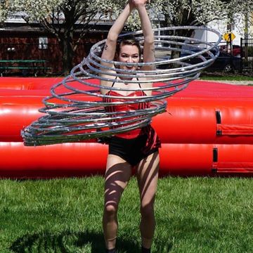 Cincinnati Queen City Stunt Circus professional entertainment performer hula hoop workshop for kids