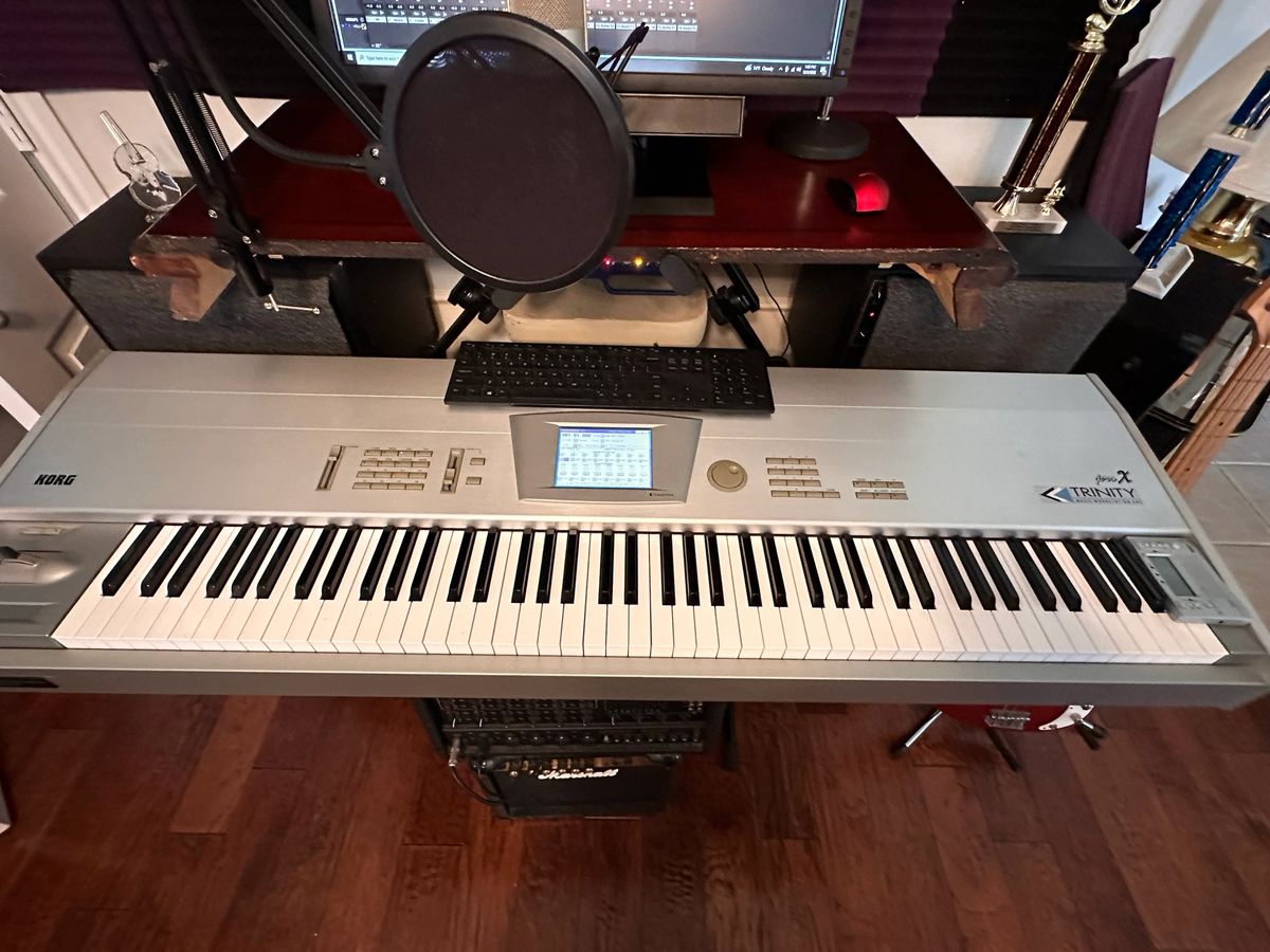 KORG TRINITY PRO X WORKSTATION