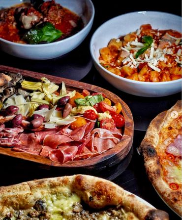 Italian bottomless food