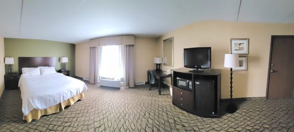 Handicap King/Queen Room setup