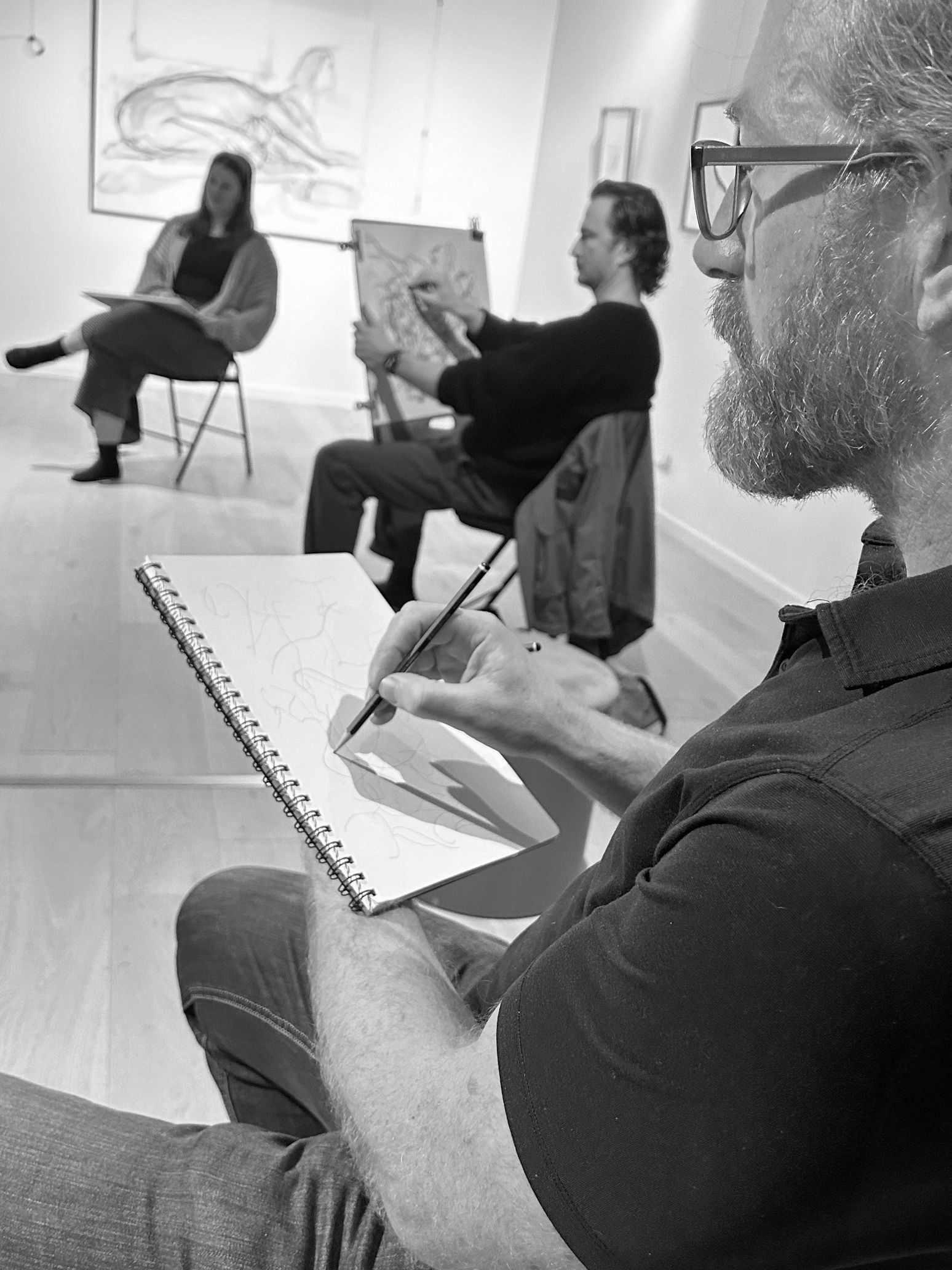 Art classes in Canberra Lyneham. Life drawing classes art course Canberra. Canberra Art Gallery.