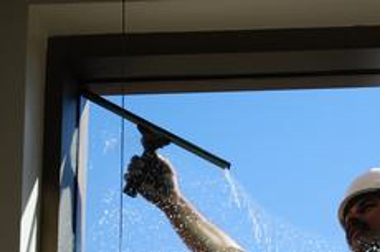 Burnaby Window Cleaning Window Washing Window CLEANERS