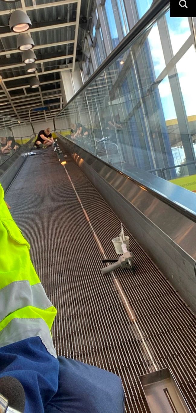 Moving walk pallet repair, escalator step tread repair 