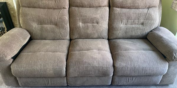 Deep cleaning fabric recliner sofa cleaned and refreshed with powerful van mounted upholstery cleani