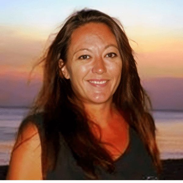 Maeve Henry fundraising copywriter