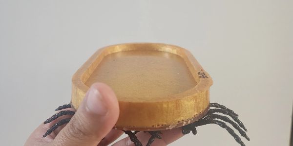 Perfect for this Halloween season. If you got to roll, roll in gold style.