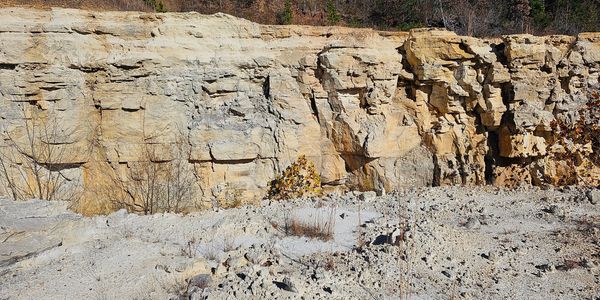 USA mine containing hpq silica SiO2