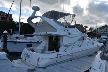charters boat hilton trips tours head yacht luxury