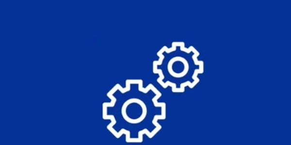 Two gears working together represent this phase of the supply chain as optimized and efficient.