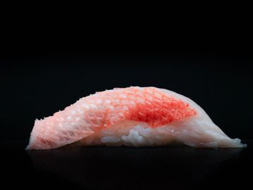 Golden Eye Snapper Nigiri : r/sushi