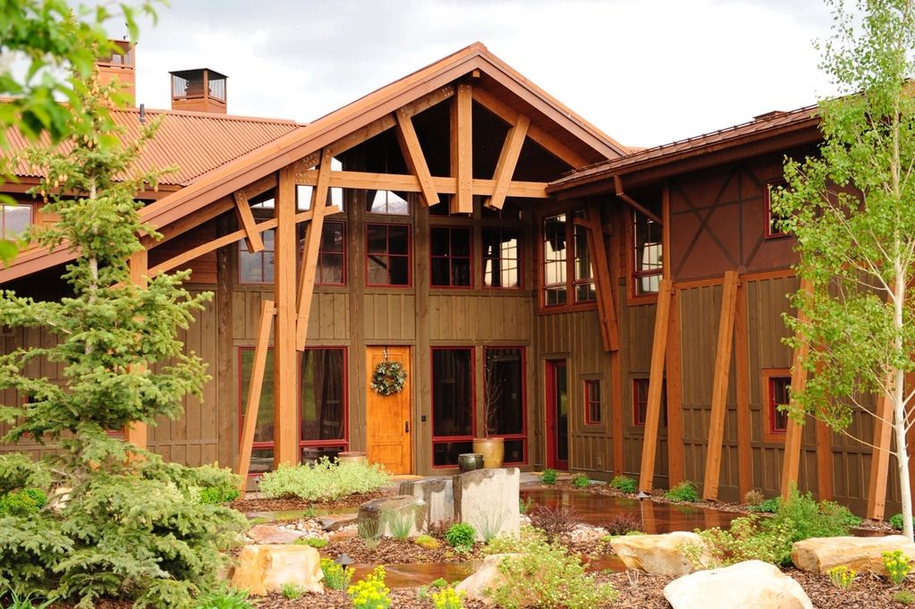 Exterior of Quarry Mountain Home in Park City Utah. Chad Flinders Construction