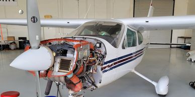 Piston Aircraft with engine cover off