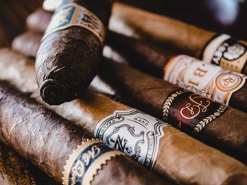 Perfect Cigar Blend’s Gold Membership; January 2021