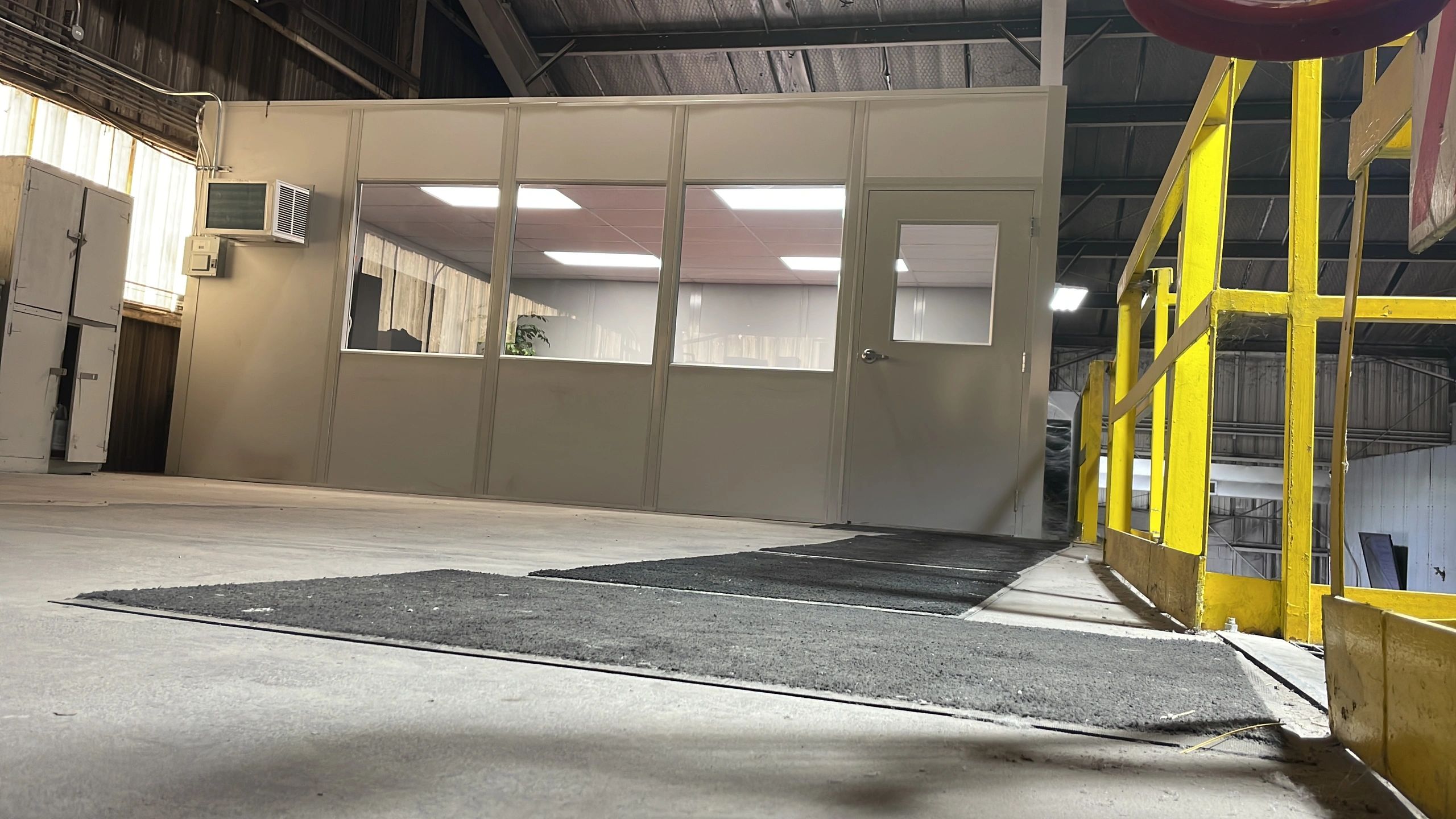 Modular Inplant Office Solutions | Modular Office Installation |  Prefabricated Building-Installation, image size:2560x1440