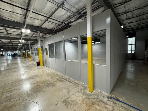 In-Plant modular buildings installations for Amazon warehouse in Boca Raton Florida by SoFlo 