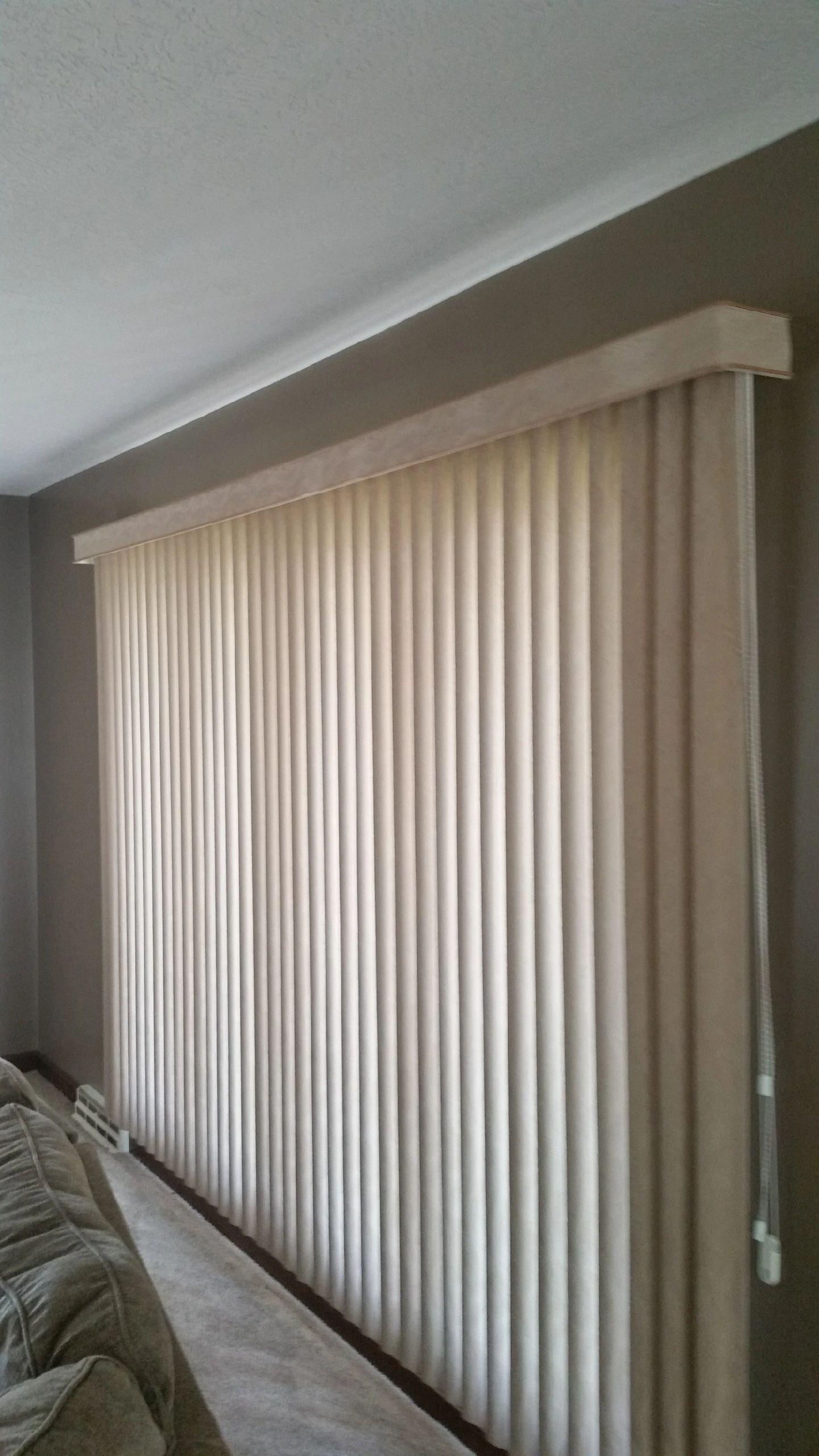 Vertical blinds with Single Deluxe Valance. Featuring the industry's best Decomatic headrail