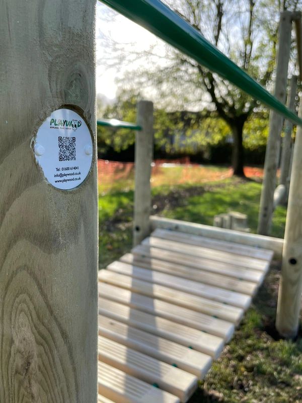 Playwood, Monmouth