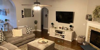 House cleaning service 
House cleaning
Residential cleaning