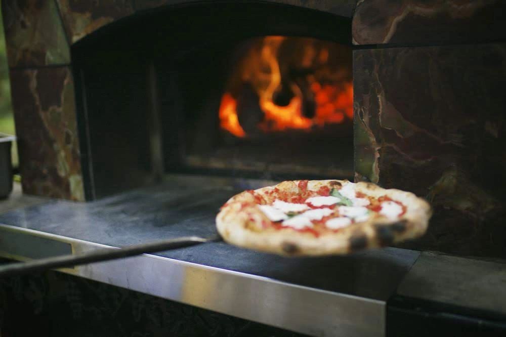 Firevine Mobile Wood Fired Pizza Catering - Home