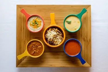 A picture of the soups and starters served in bowls 