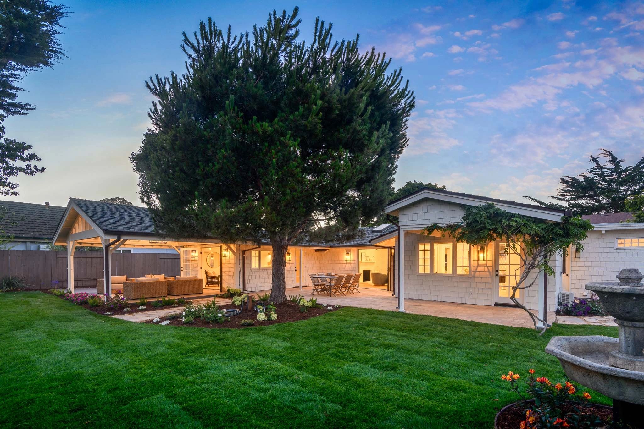 2517 Mesa School Lane