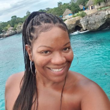 JLO at Negril Jamaica's Cliffs