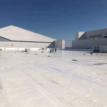 UNITED AIRLINES TECHNICAL OPERATIONS CENTER ROOF