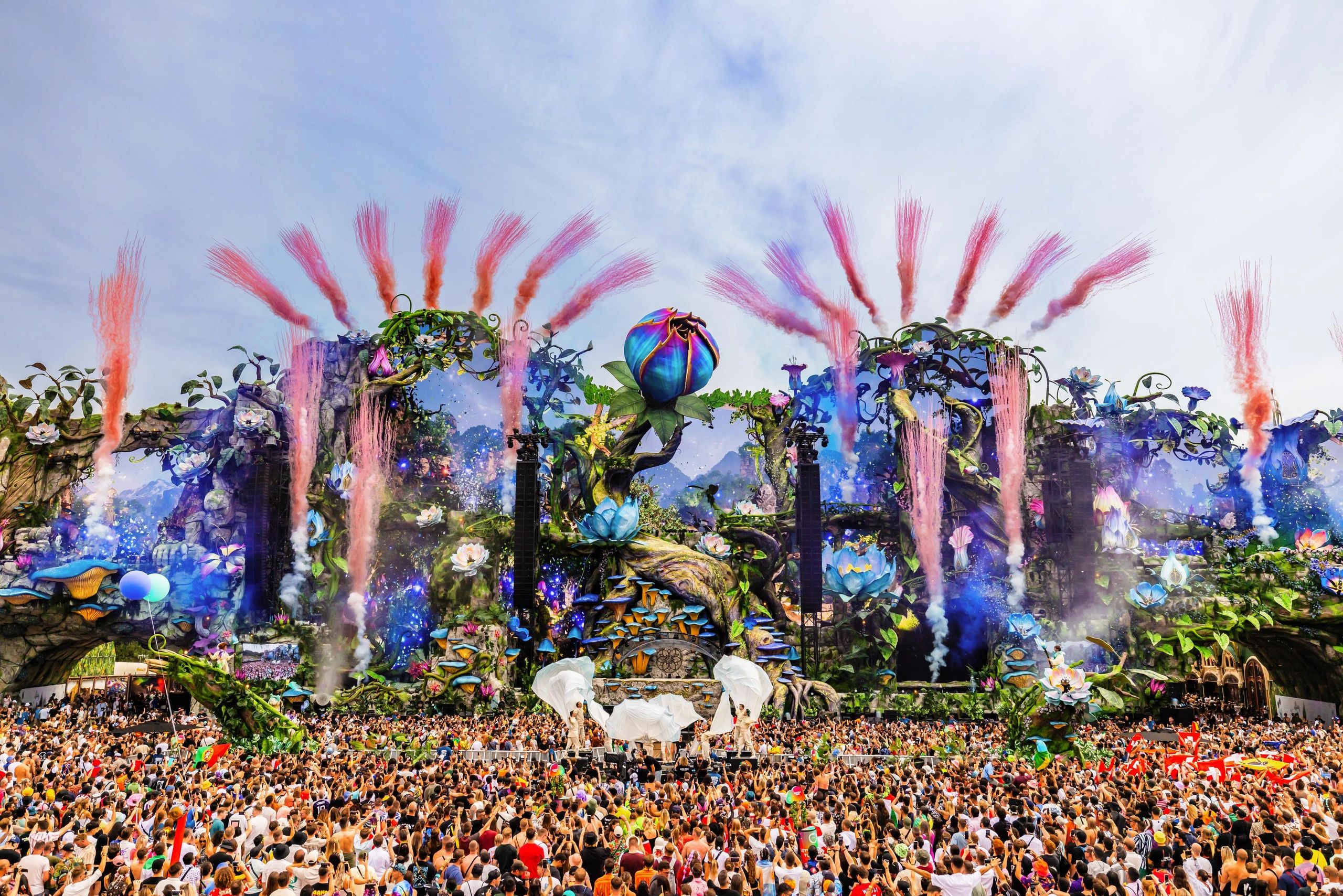 Tomorrowland 2025: Prepárate para vivir el universo con “Orbyz”.