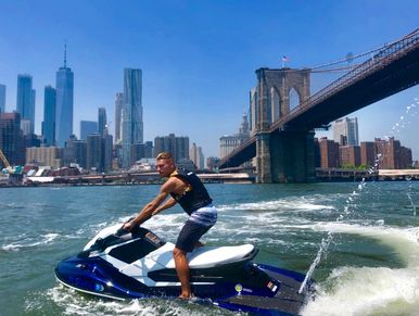 Jet Ski Next to the Brooklyn Bridge from Jersey City, with Jersey Jet Ski's Exclusive Tours & Rental