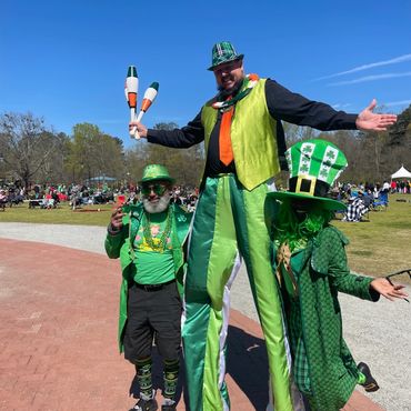 Stilt Walker & Juggler - The Amazing Ziggy for a St. Patty's Day Event.