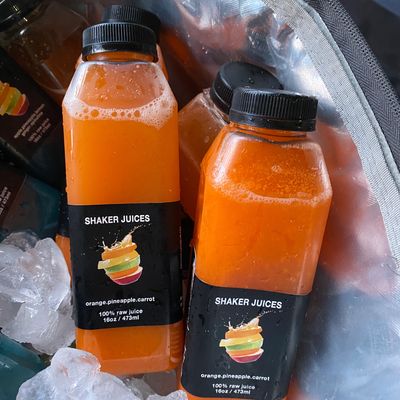Shaker Juices orange pineapple carrot fresh juice cold press 