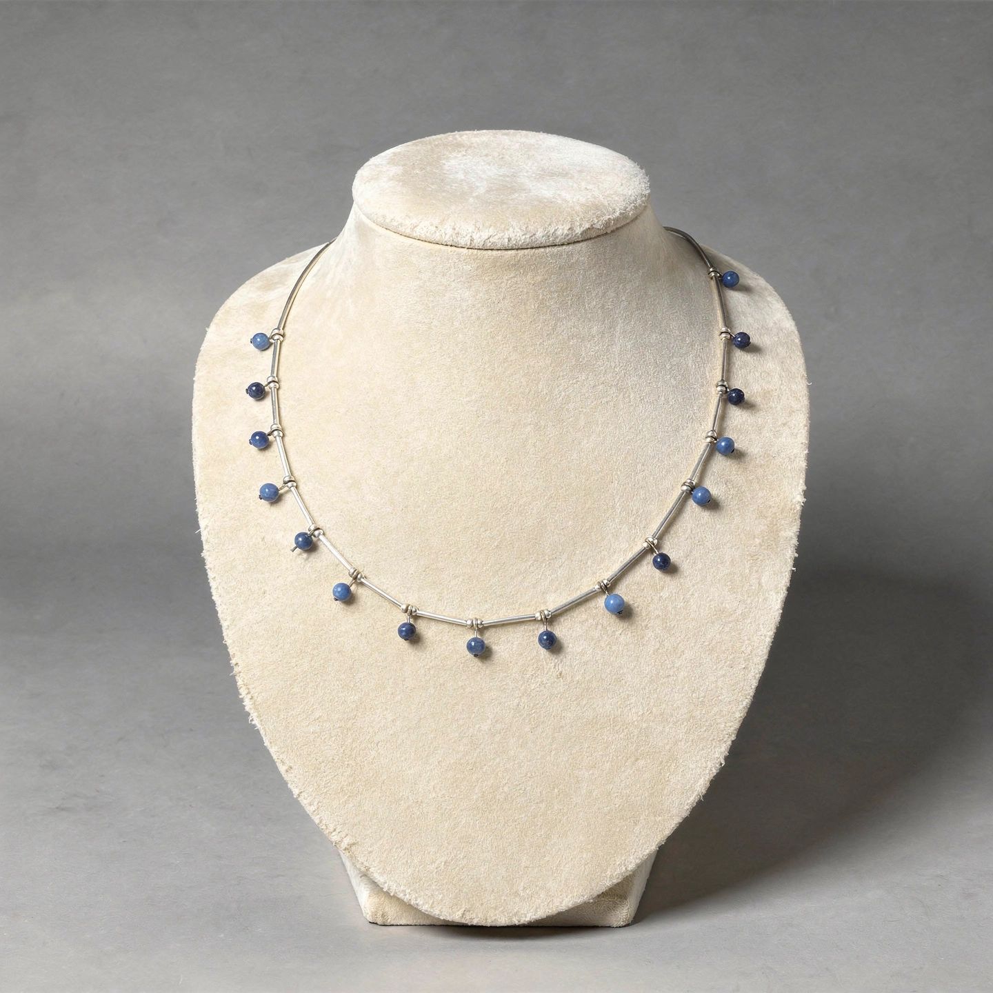 .925 Necklace With Lapis Beads
