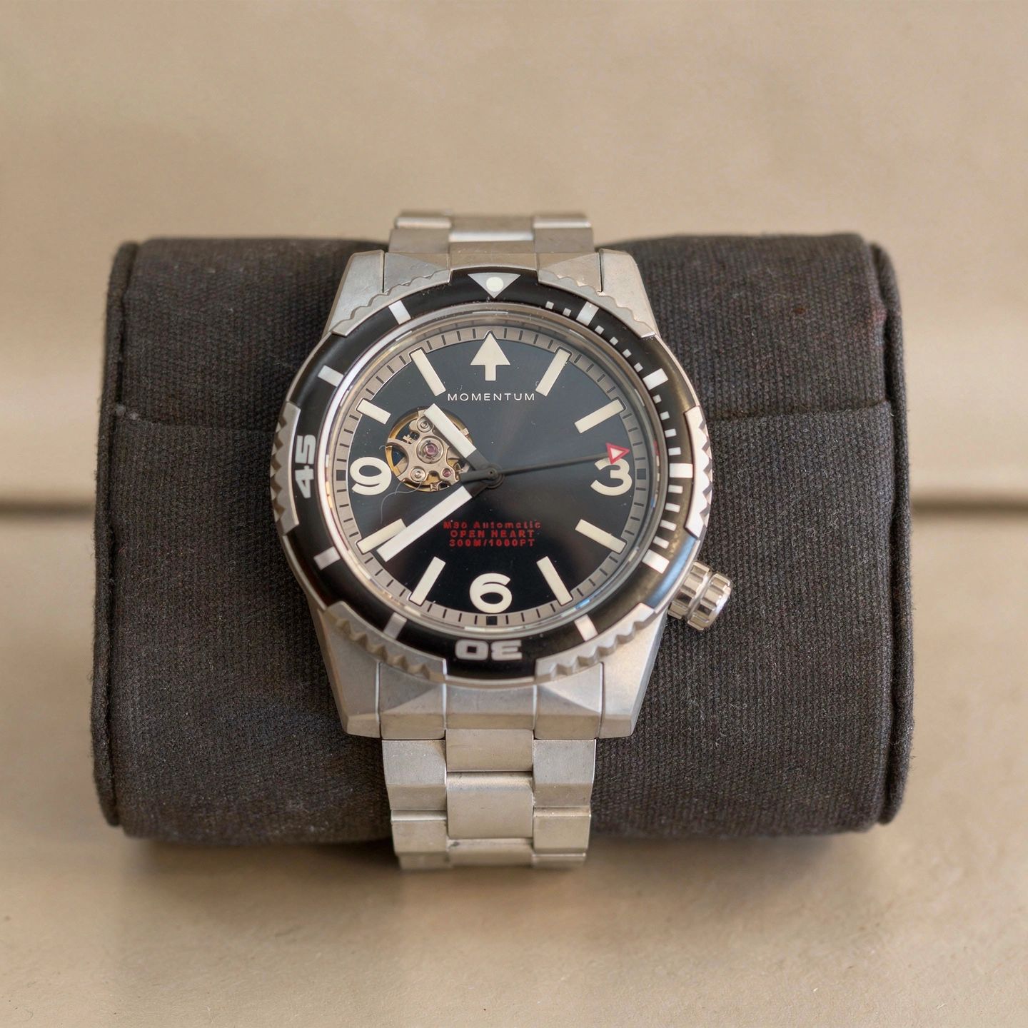 Momentum Mh30 Diver Watch