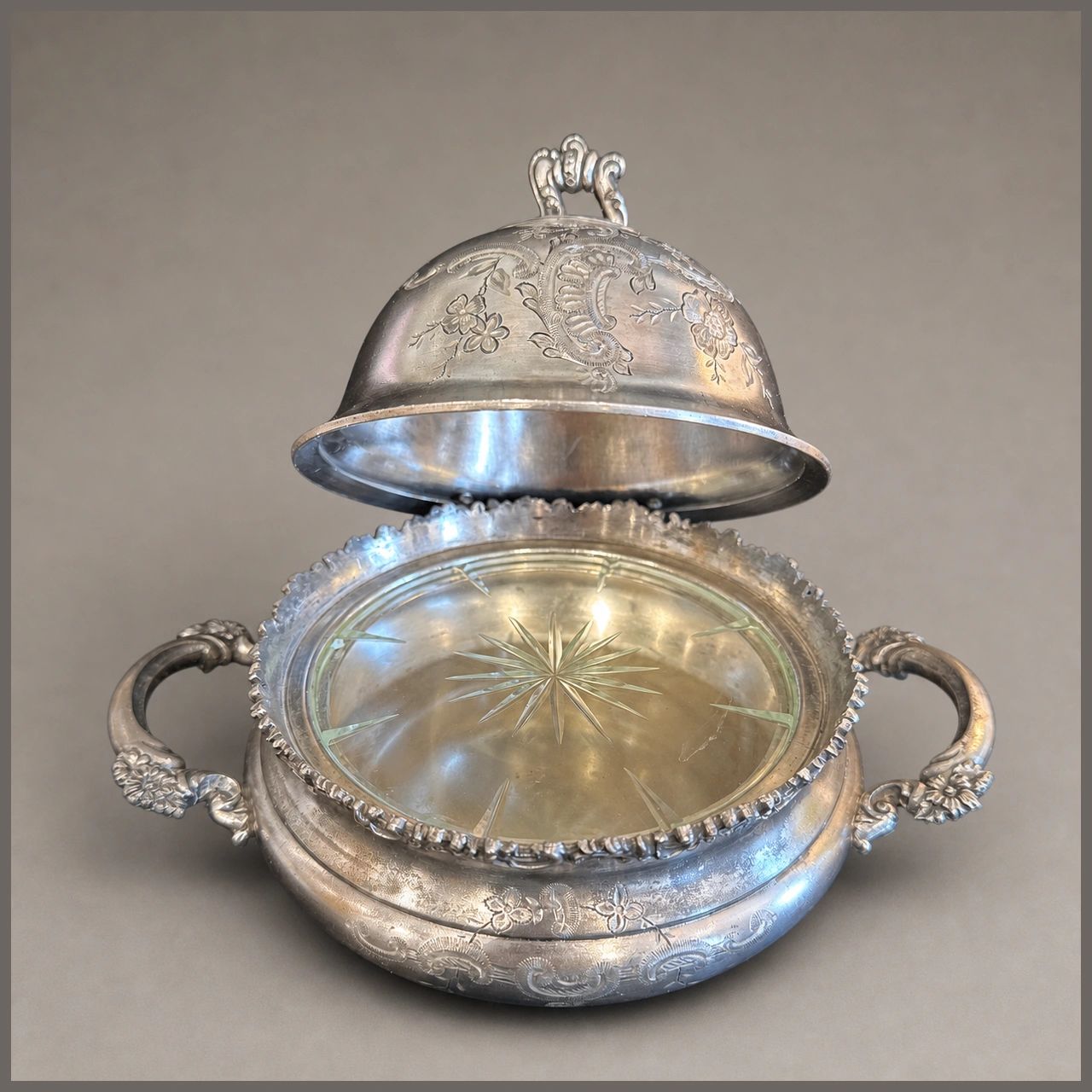 Meriden Silver-Plate Covered Dish