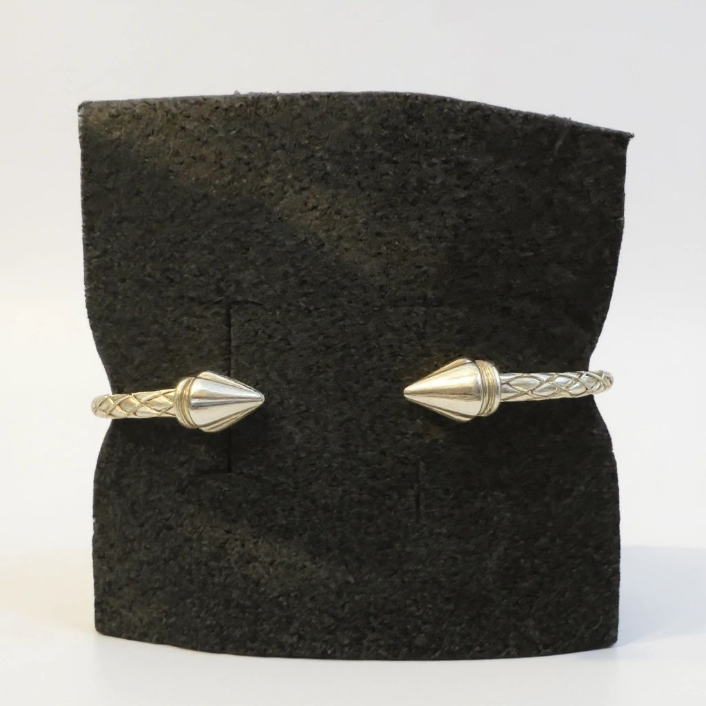 Texture Bangle Bracelet .925