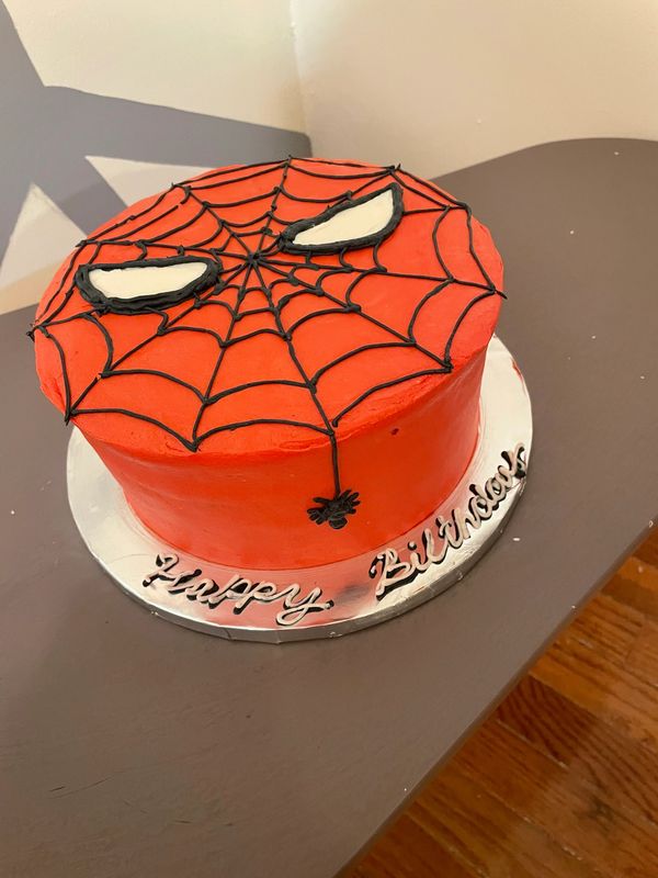 Spider man birthday cake 