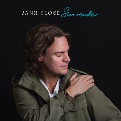 Jann Klose Surrender Single Cover Art Photo Mikiodo