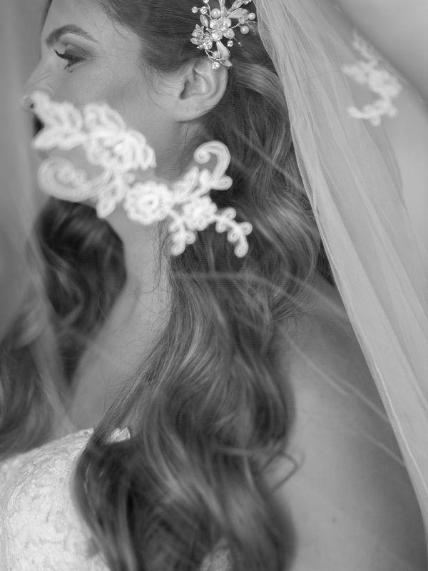 bridal hollywood waves