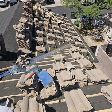 Westlake Ply-40 installed by Black Mountain Systems and Black Mountain Roofing. 