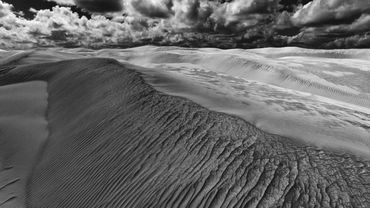 photo of sand dunes western australia by wayne quilliam