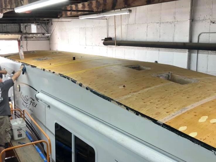 RV Roof replacement on a rv travel trailer