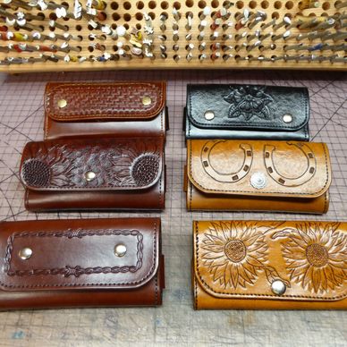 Cell phone holsters, cell phone case leather cell phone roster,