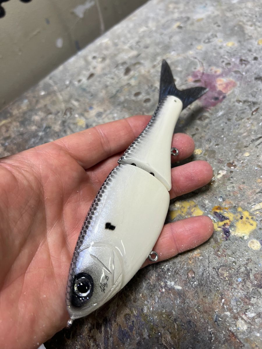 Sooey Shad "Bone" Swimbait