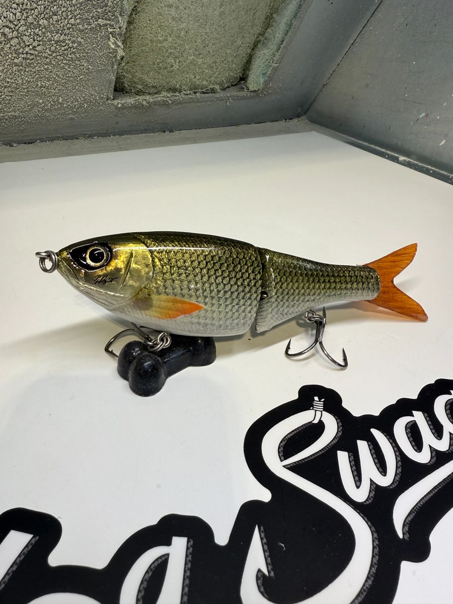Sooey Shad "Foiled Golden Shiner"