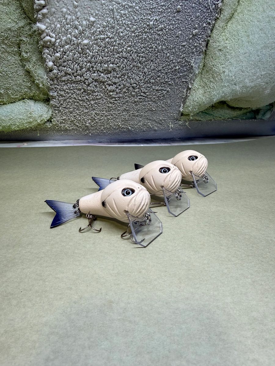 Hoochie Baby Wake Bait Unpainted Bone