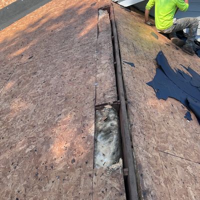 Roof leak and roof replacement in Tulsa Oklahoma.